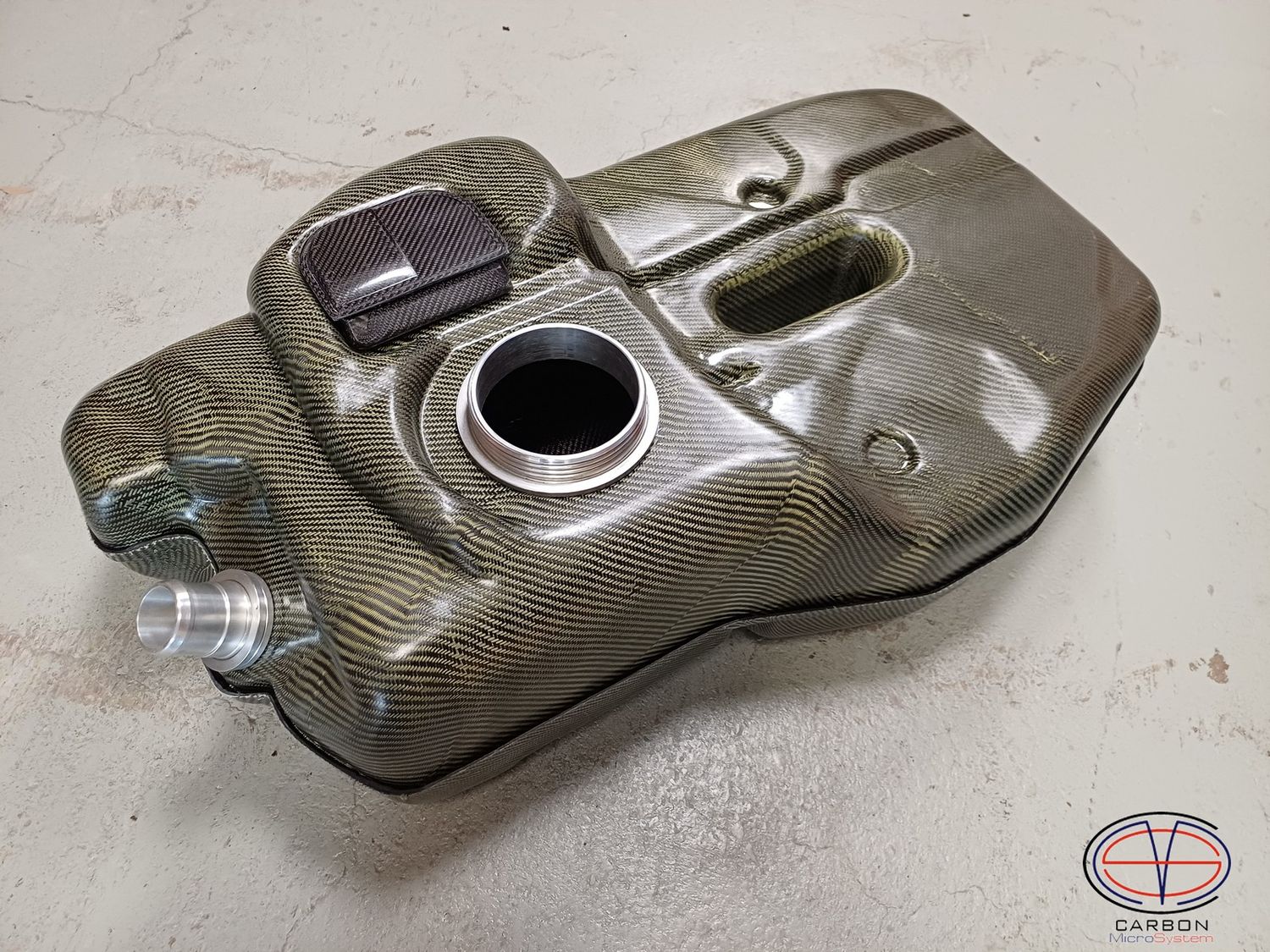 Fuel Tank for Nissan Skyline R32 GTR from Carbon Fiber