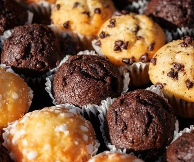 Donut &amp; Muffin