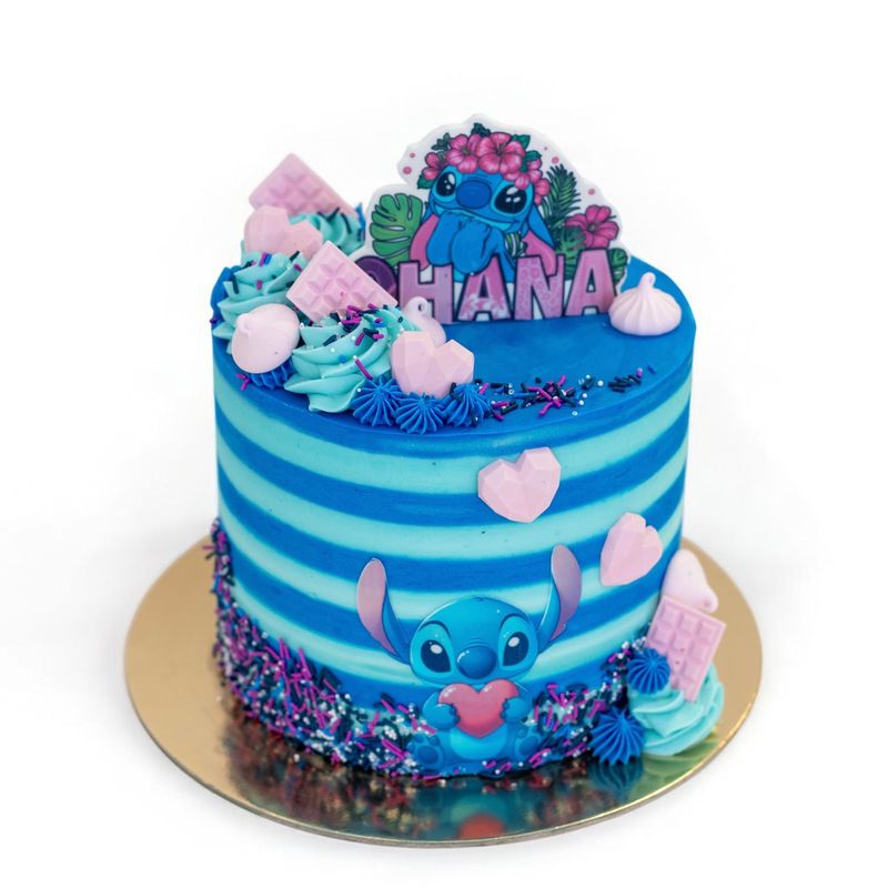 Decorator&#39;s Choice Custom Cake