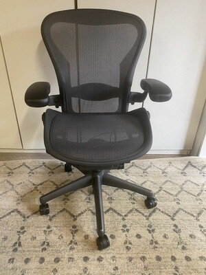 Reconditioned Herman Miller Aeron Classic Chair - Size B