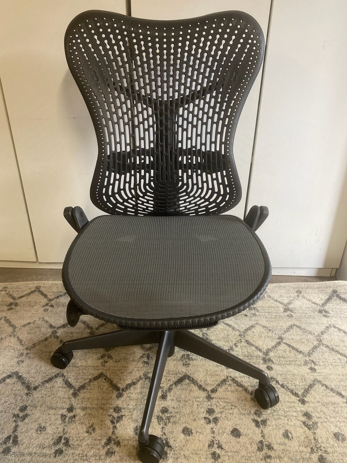 Herman miller reconditioned chairs Clearance