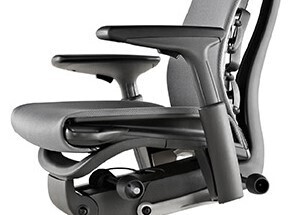 Embody Adjustable Arms In Black With Black Arm Pads