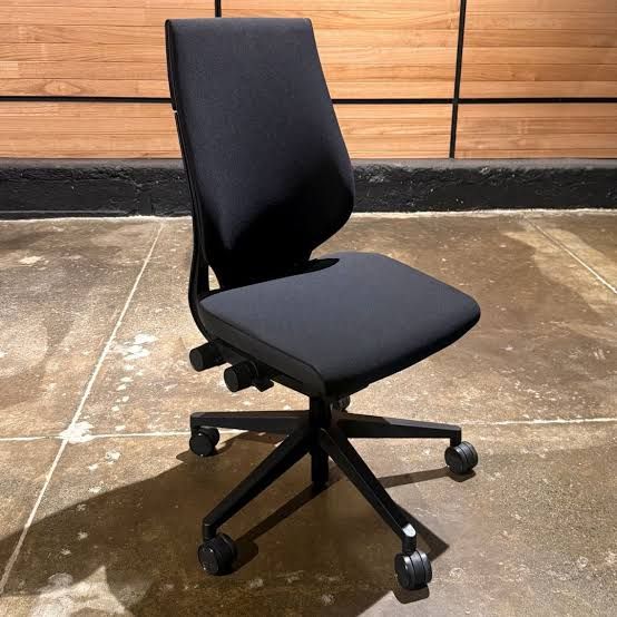 Steelcase Gesture - Armless