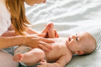 Taller de masaje infantil para bebés online