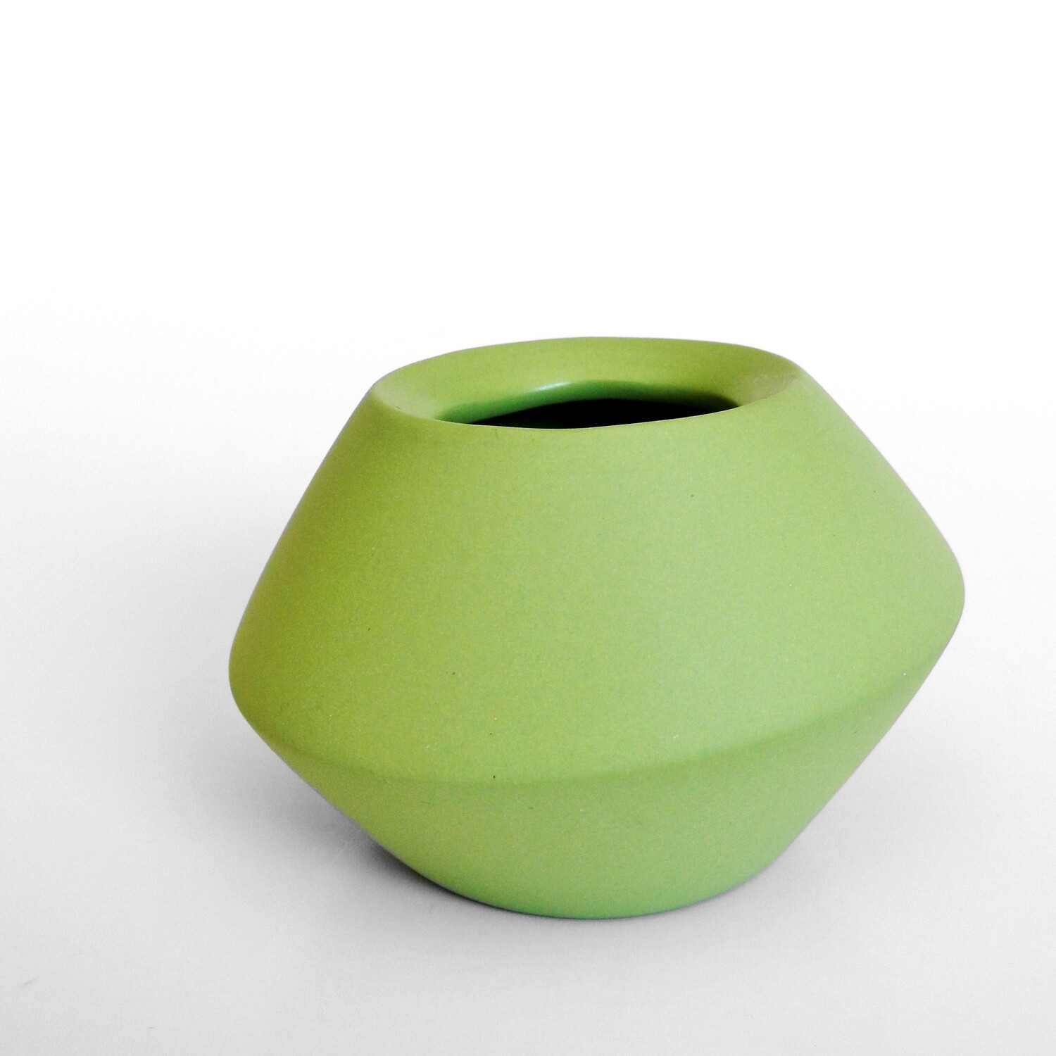 Porcelain Spinners, Size: Small Green