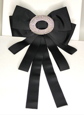 Vicky shirt brooch