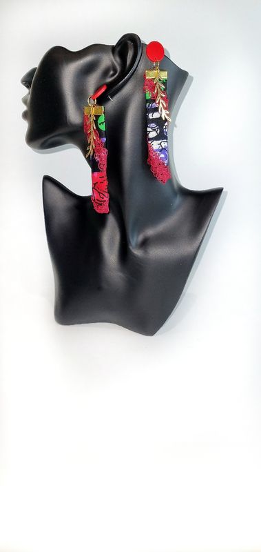 KAMBILI pendant Earring