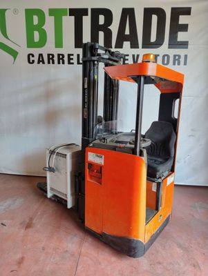 STOCCATORE ELETTRICO SRE 135L UOMO SEDUTO STOCCATORE ELETTRICO SRE 135L UOMO SEDUTO