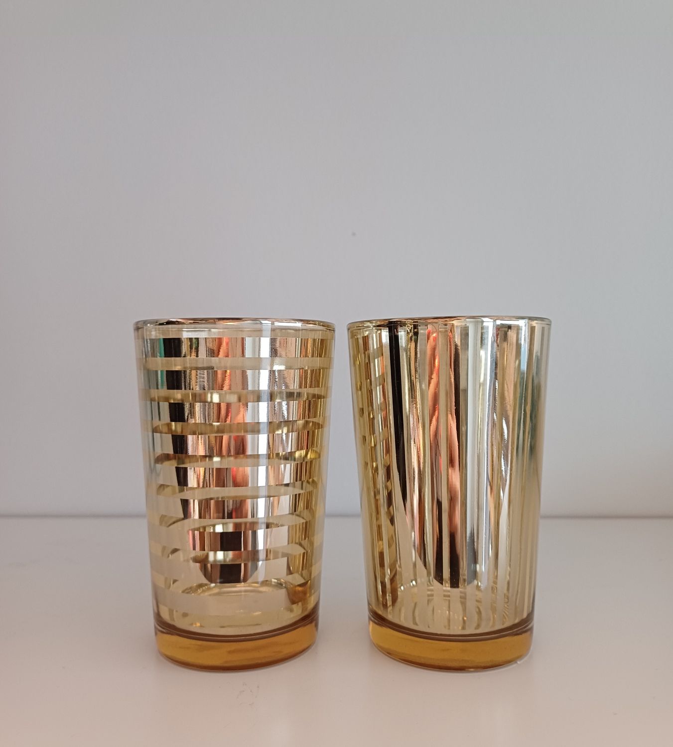 Set van 2 theelichthouders