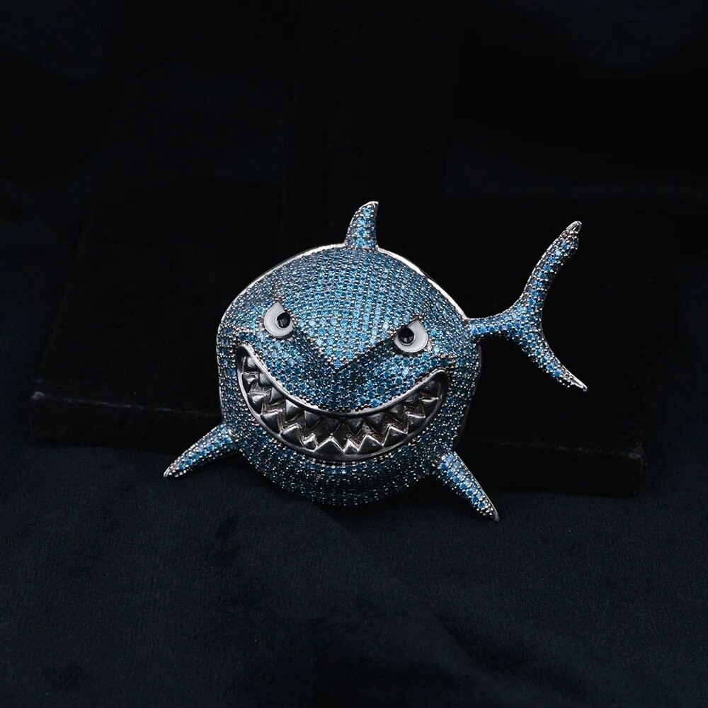 Micro pavé prong setting Vvs simulated "BIG SHARK" Pendant (and chain)
