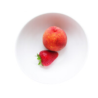 Strawberry Peach WHITE balsamic Vinegar