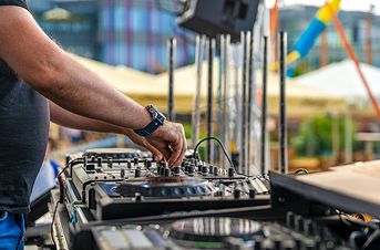 Dj/Table/Chair/Tent  Party Service