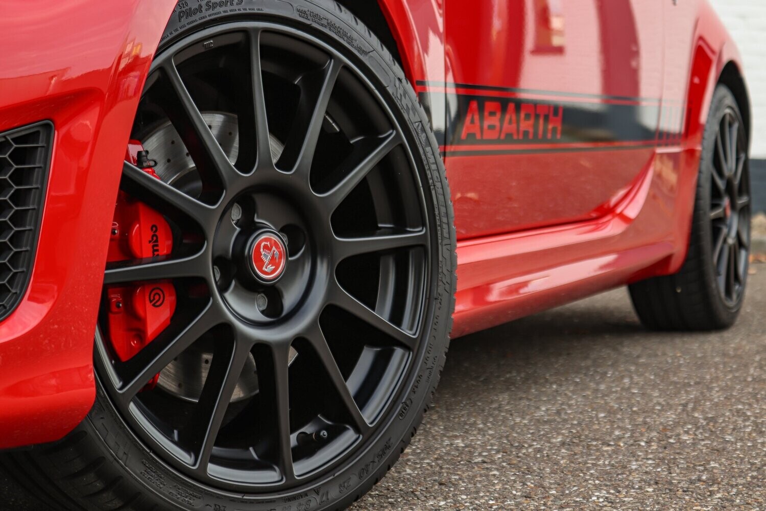 17 inch Supersport velgen set Nero origineel Abarth