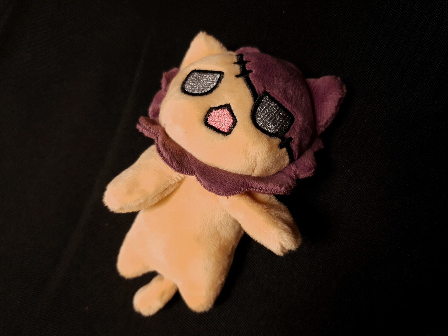 Plushie Keychain (Leo or Rbits 2-Pack)