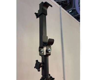 Adaptador truss para torres con terminal de Ø 35 mm. Para trusses paralelos de 15 hasta 30 cm Ref. ADT-01/B