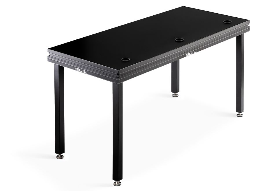MDJ-3/N Mesa para DJ / Mesa de ingeniero de sonido de aluminio de 150 x 80 cm. Color negro Incorporan 3 accesos para el paso de cables. Patas no incluidas.