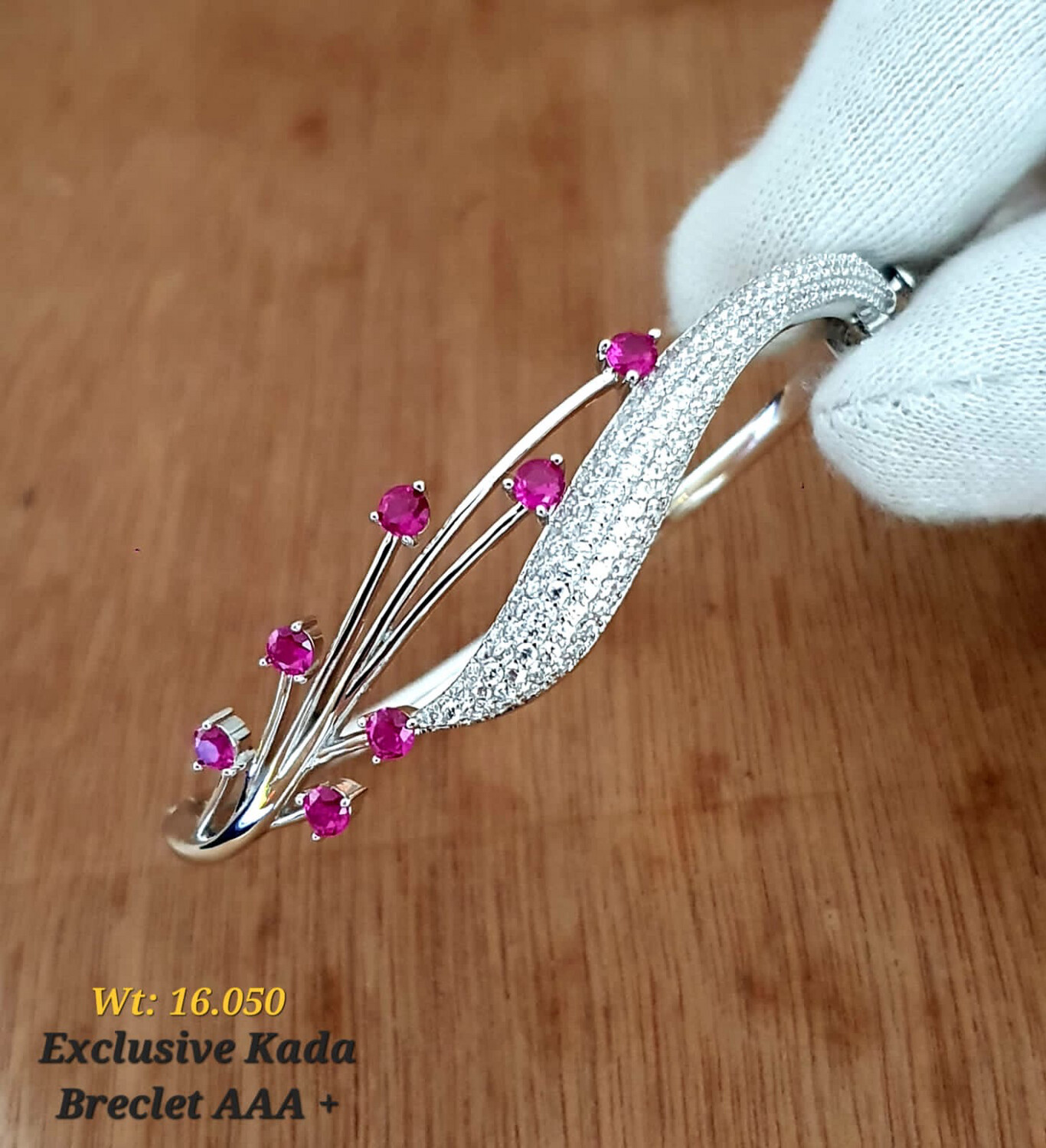 EXCLUSIVE KADA BRACELET AAA