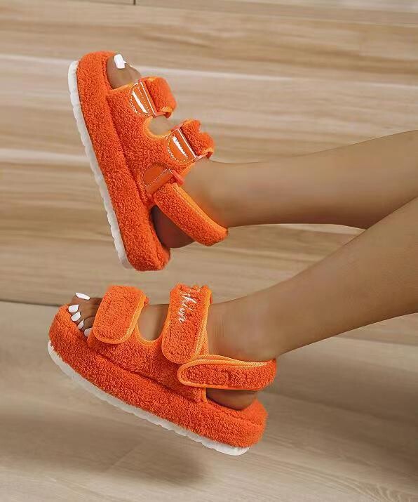 VIBRANT PLATFORM SANDALS