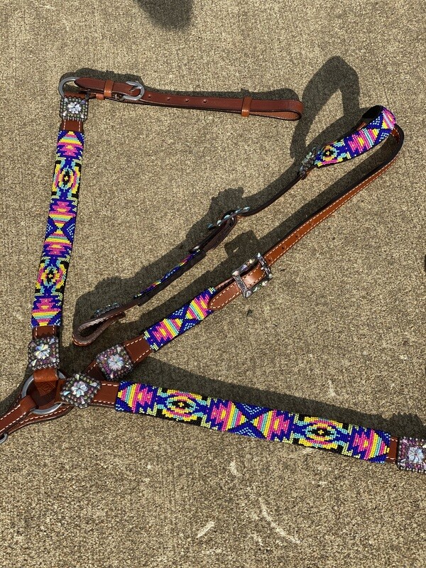 Hot pink beads (headstall, breastcollar and wither strap)