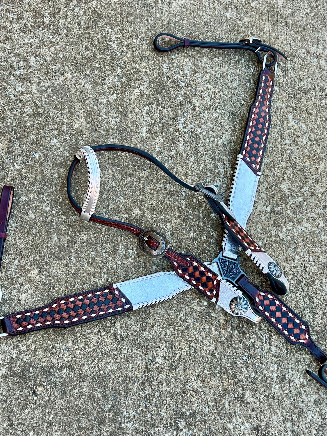 Crazy Horse classy silver/checkers tooled