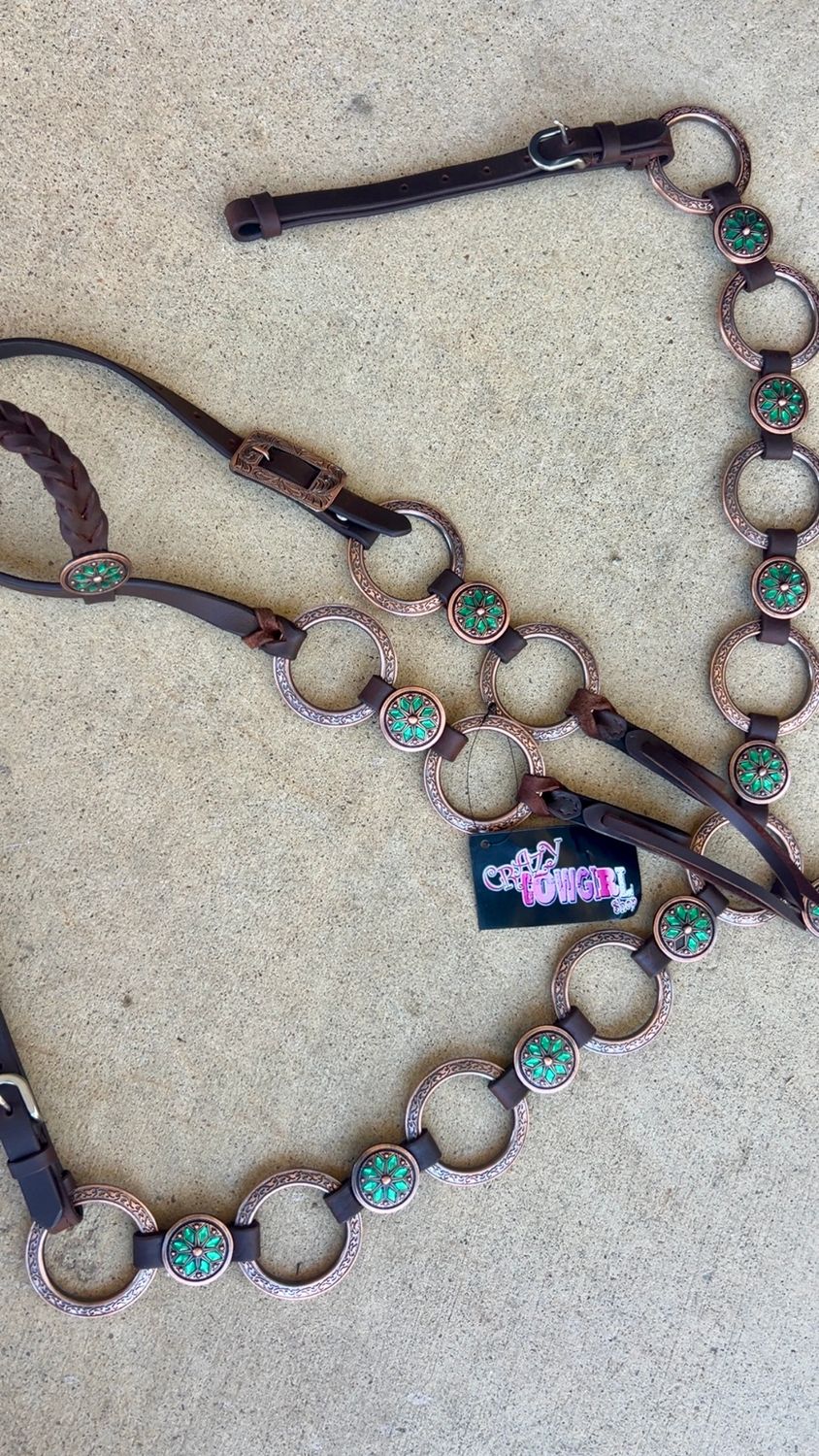 Crazy Horse Emerald Rings