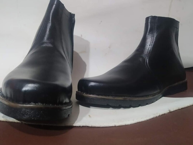 Demi Botte Officie Cuir