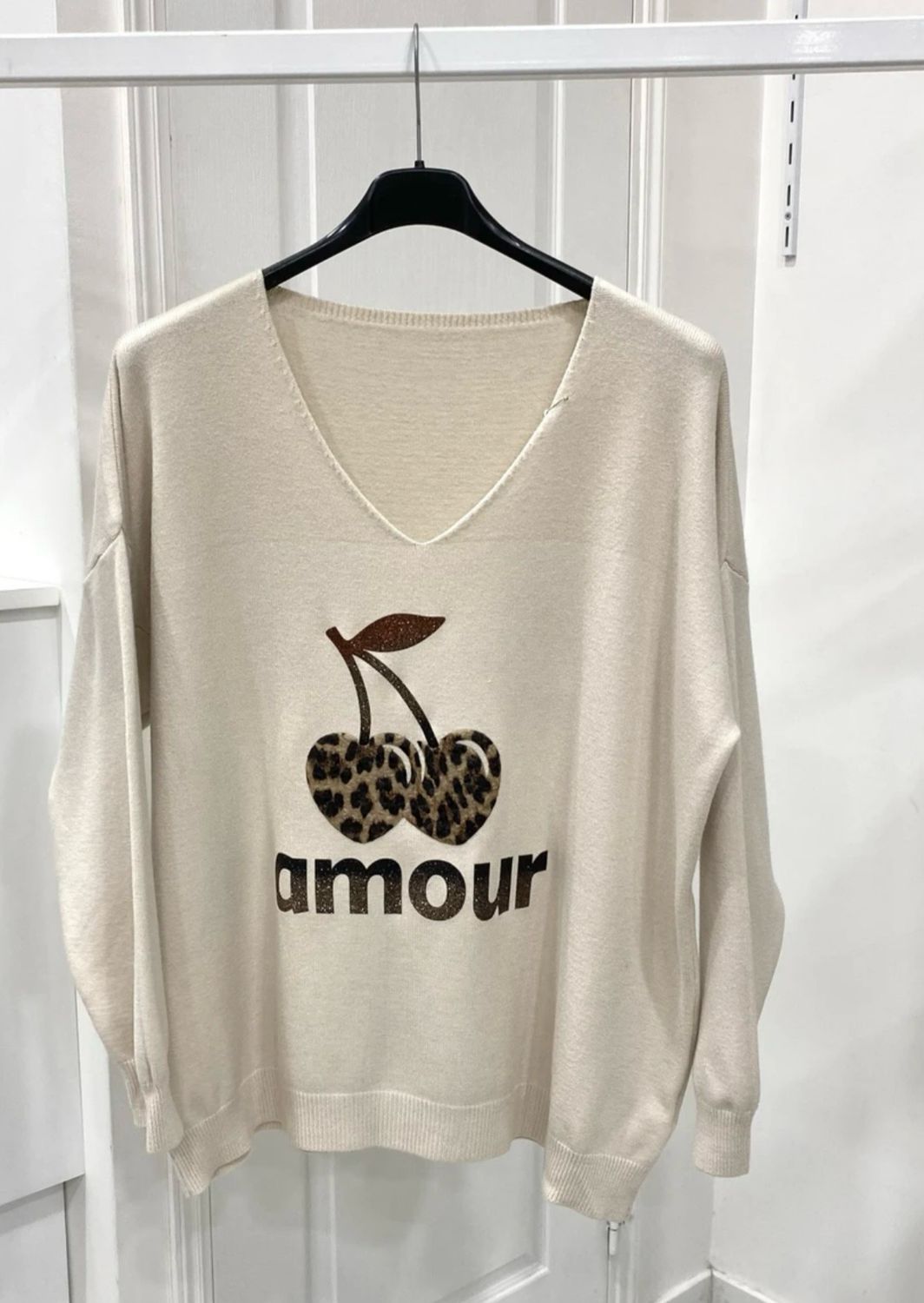 Précommande pull cerise léopard beige