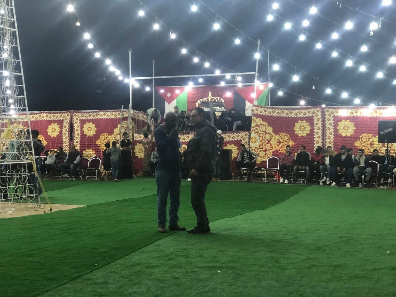 خيم امراتية 