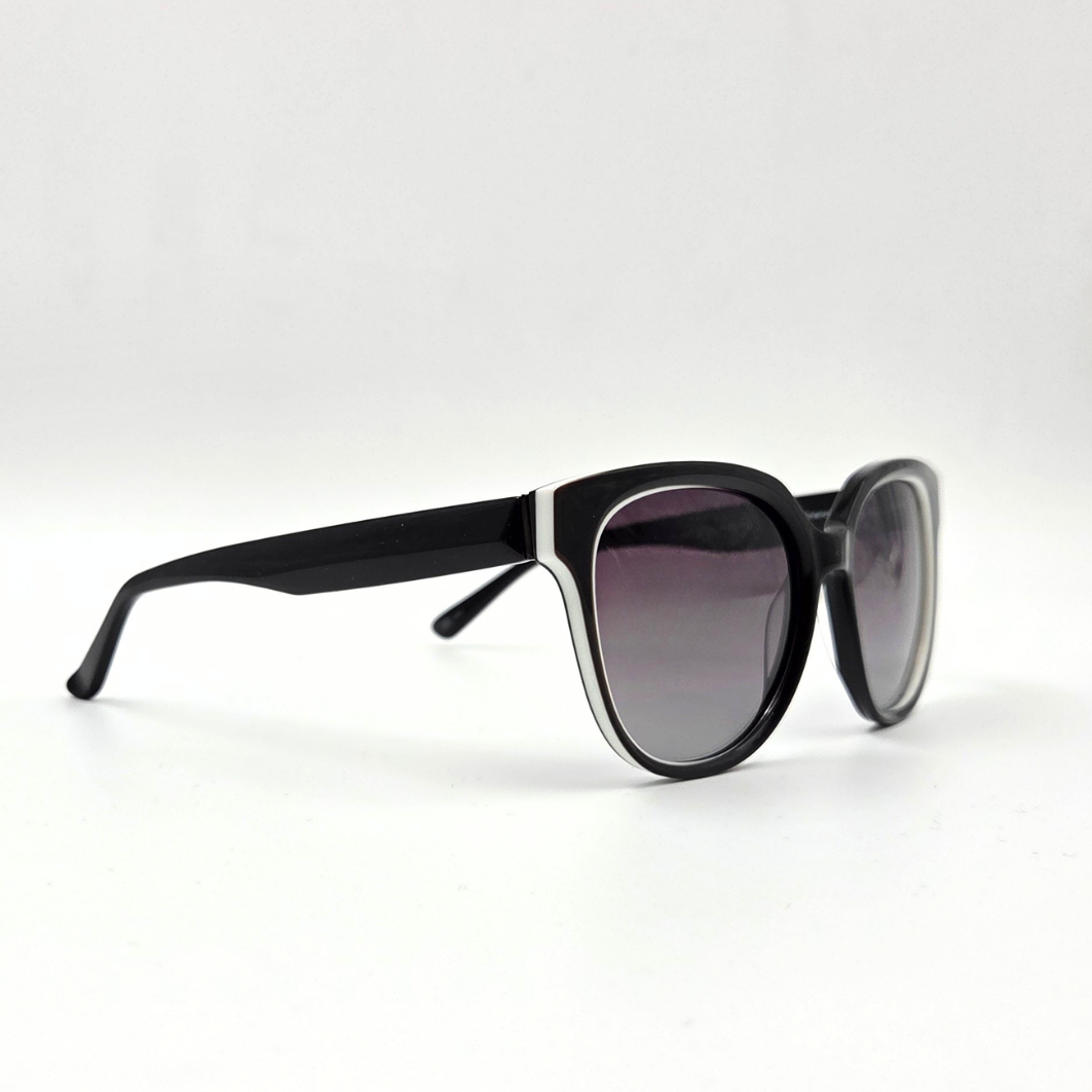 runde Sonnenbrille, schwarzer Rahmen, weiße Elemente, Verlaufsgläser, Vorderansicht