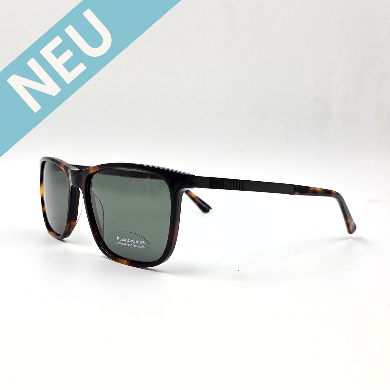 Eckige Sonnenbrille im Havana-Design mit braun gemustertem Rahmen und dunklen Gläsern – schräge Seitenansicht