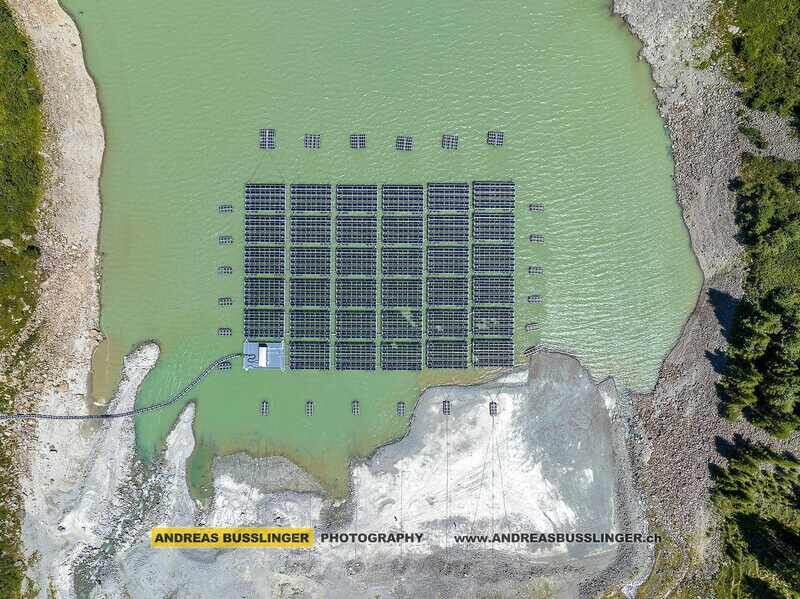 Photovoltaikanlage im Lac des Toules, Val d`Entremont, Kanton Wallis