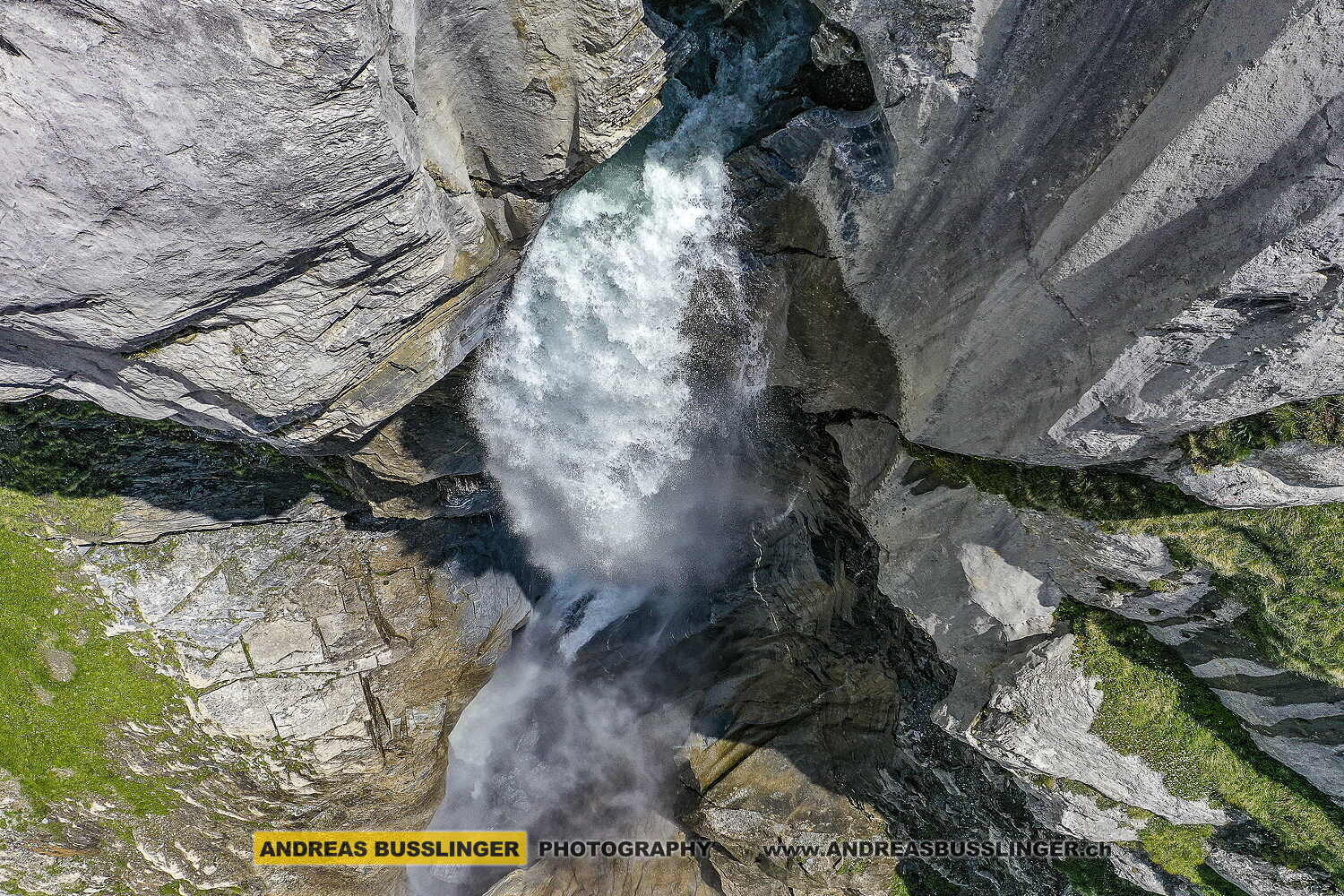 Wasserfall beim unteren Segnesboden, Flims, Kanton Graubünden