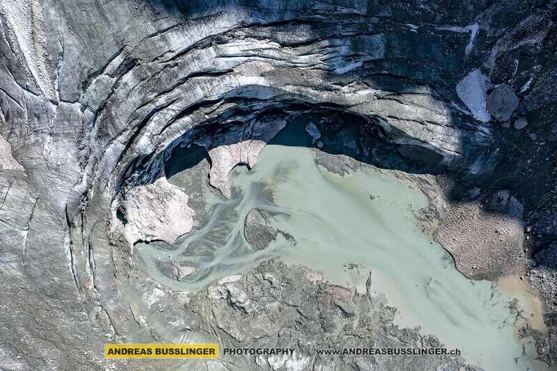 Gletschertor des Turtmanngletschers, Turtmanntal, Kanton Wallis