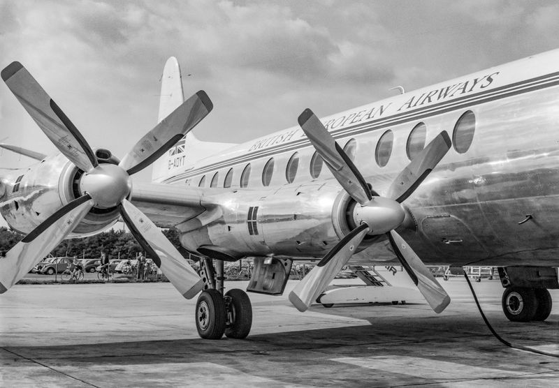 Fotoprint aus dem Buch &quot;Good old Times – vom Prop zum Jet&quot;.