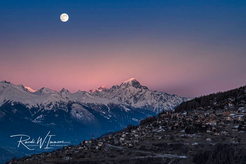 Vollmond über dem Bietschhorn (VS)