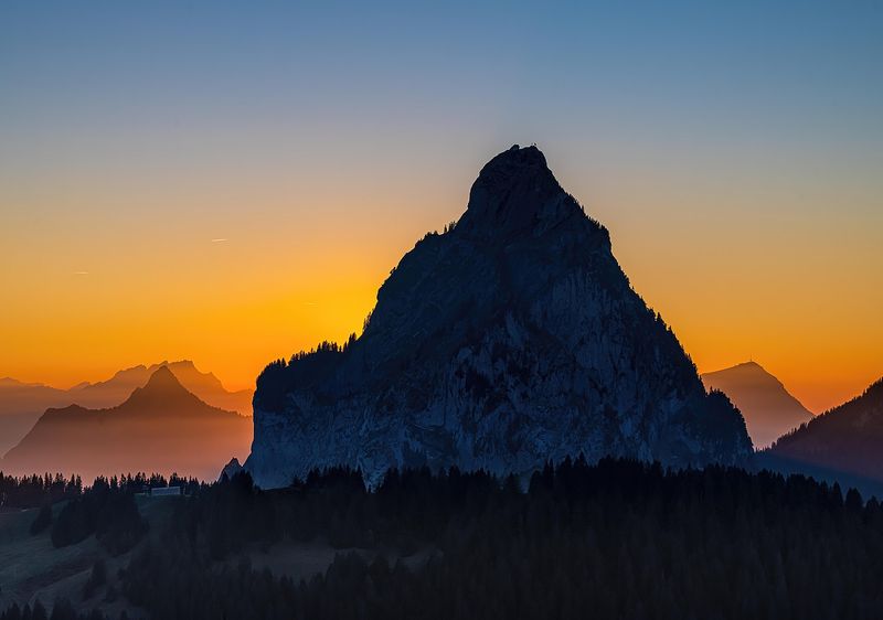 Abendfeuer am Mythen (SZ)