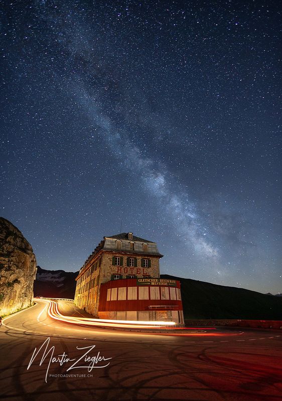 Furka-Pass in der Nacht (VS)