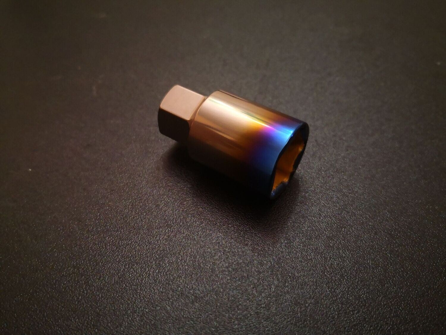 Titanium locking lug nut key