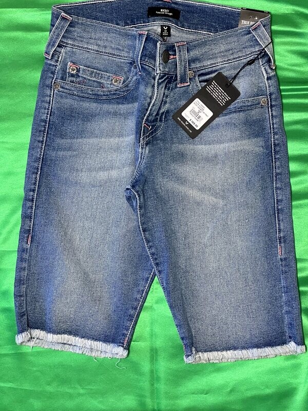 Size: 30 (One Available)