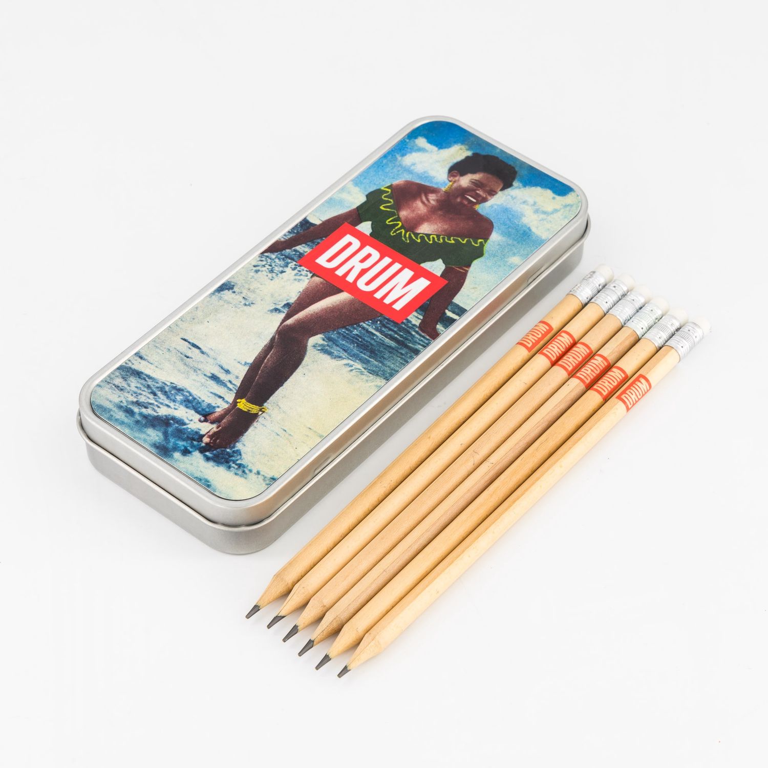 Vintage Pencil Tin : Beach Beauty