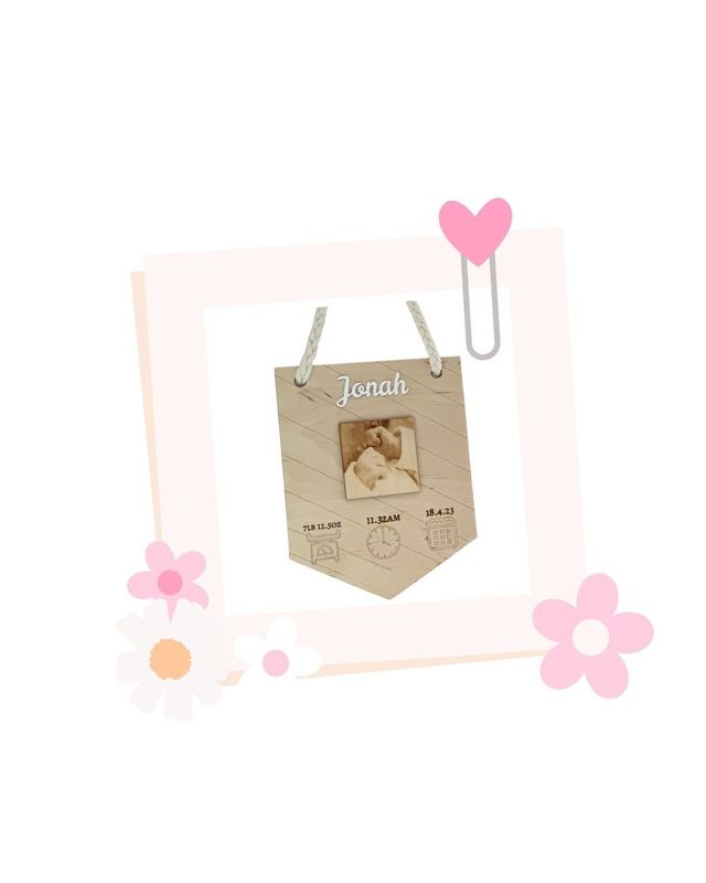 Newborn hanging plaque