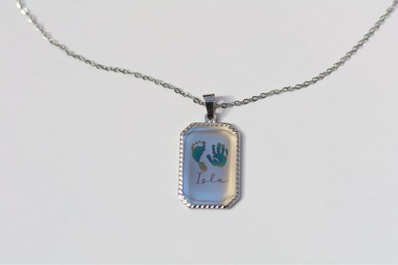 Circle pendant incl. chain