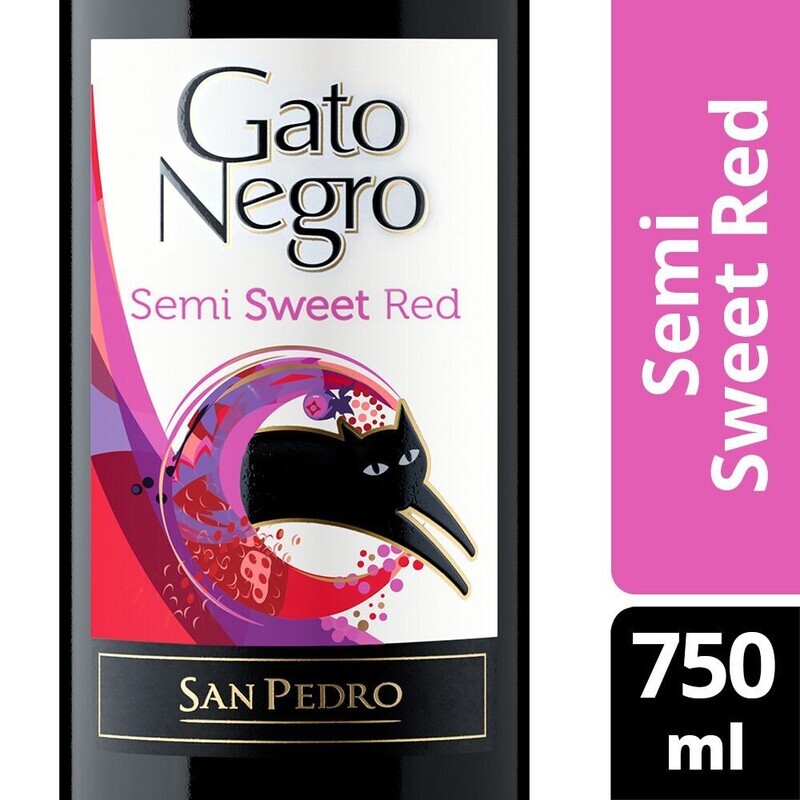 VINO GATO NEGRO SEMI SWEET RED