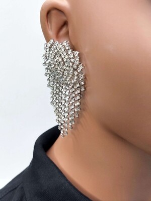 Silver chandelier earring