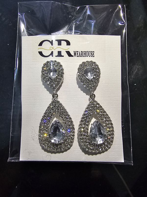 Silver Rain drop earring