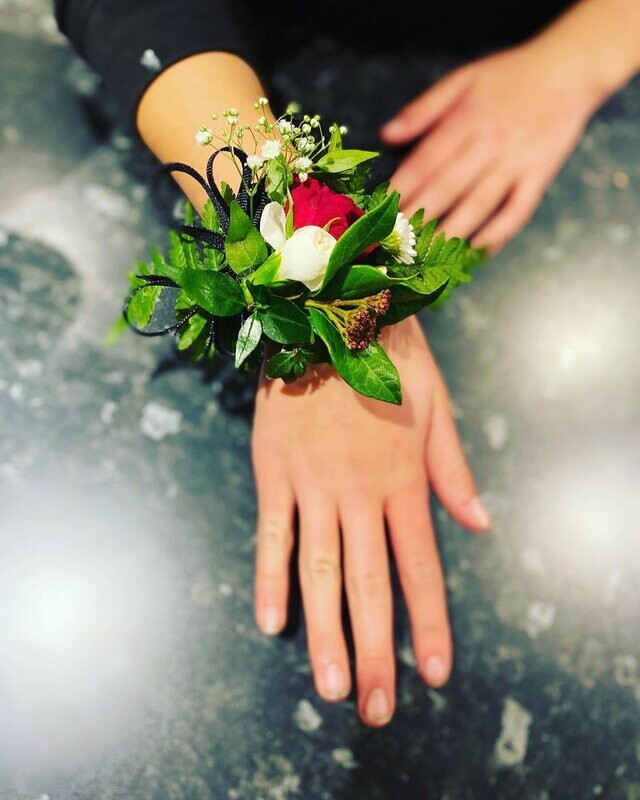 Florist and Gifts located in Methven and the Ashburton District