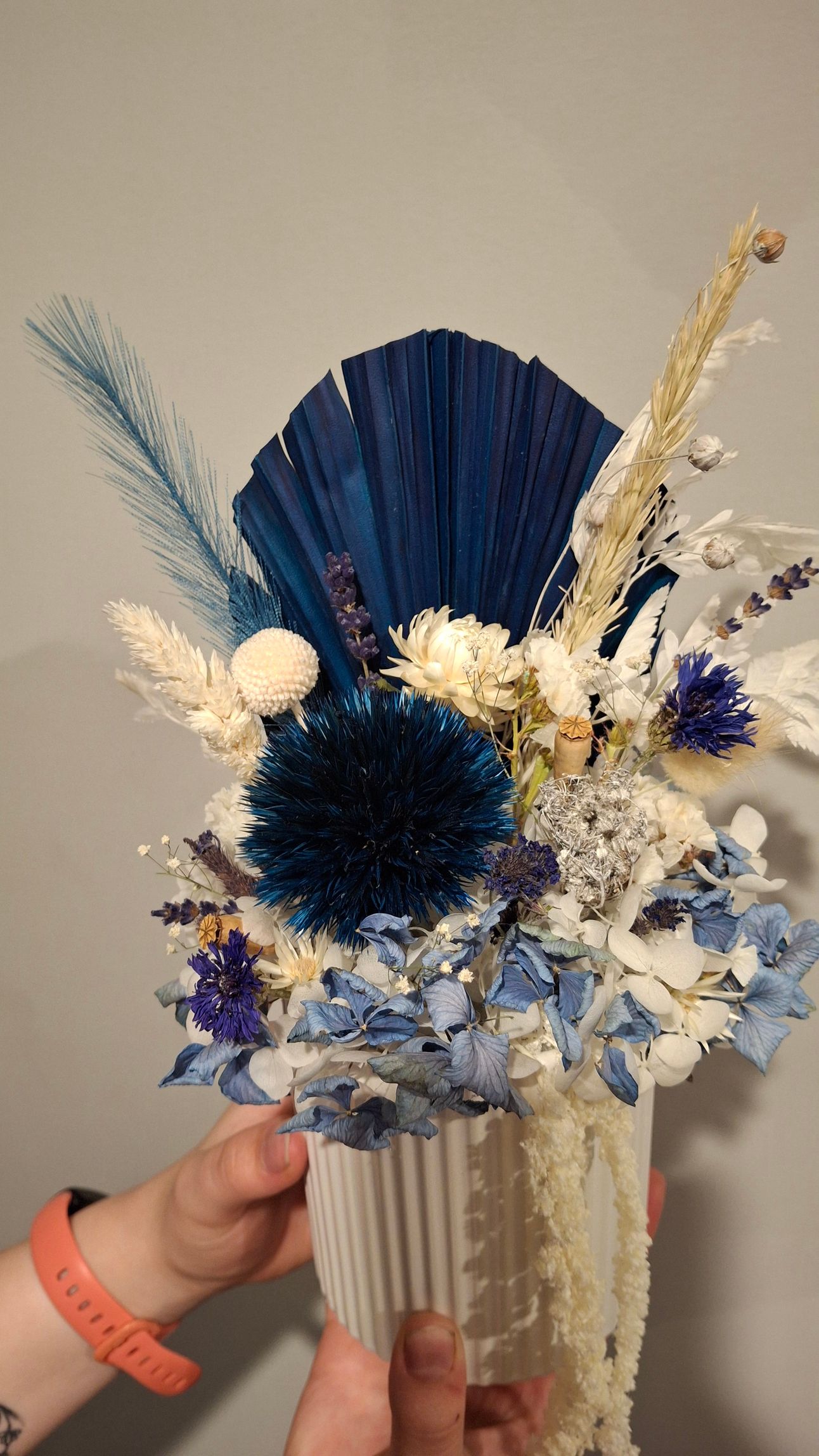 Everlasting Floral Arrangement subscription in pastel blue tones 