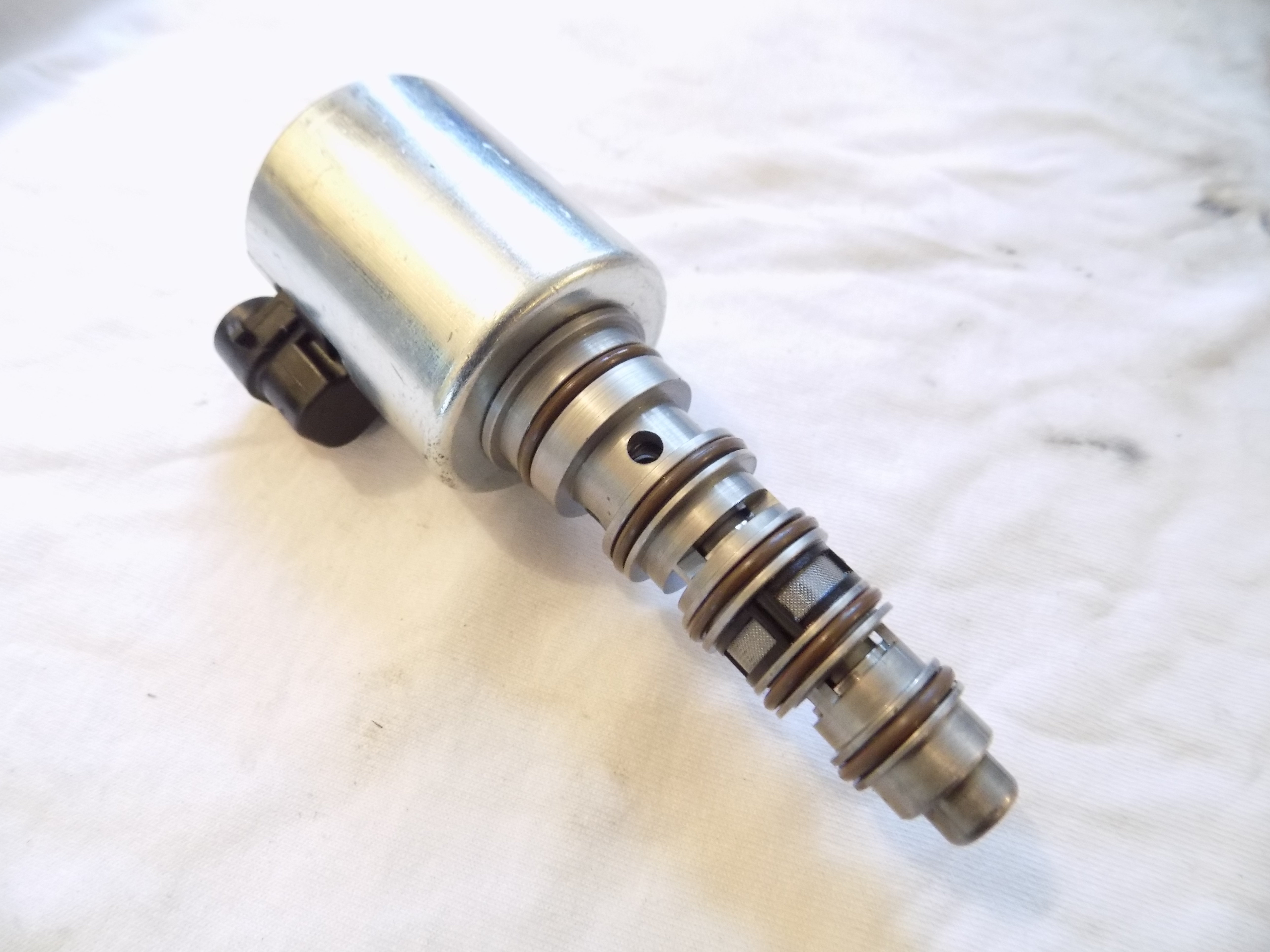 Used turbo vgt wastegate solenoid for 2004 5 15 6 6l duramax 2003 07 6