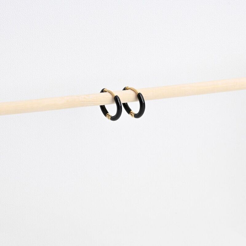 Aretes Black