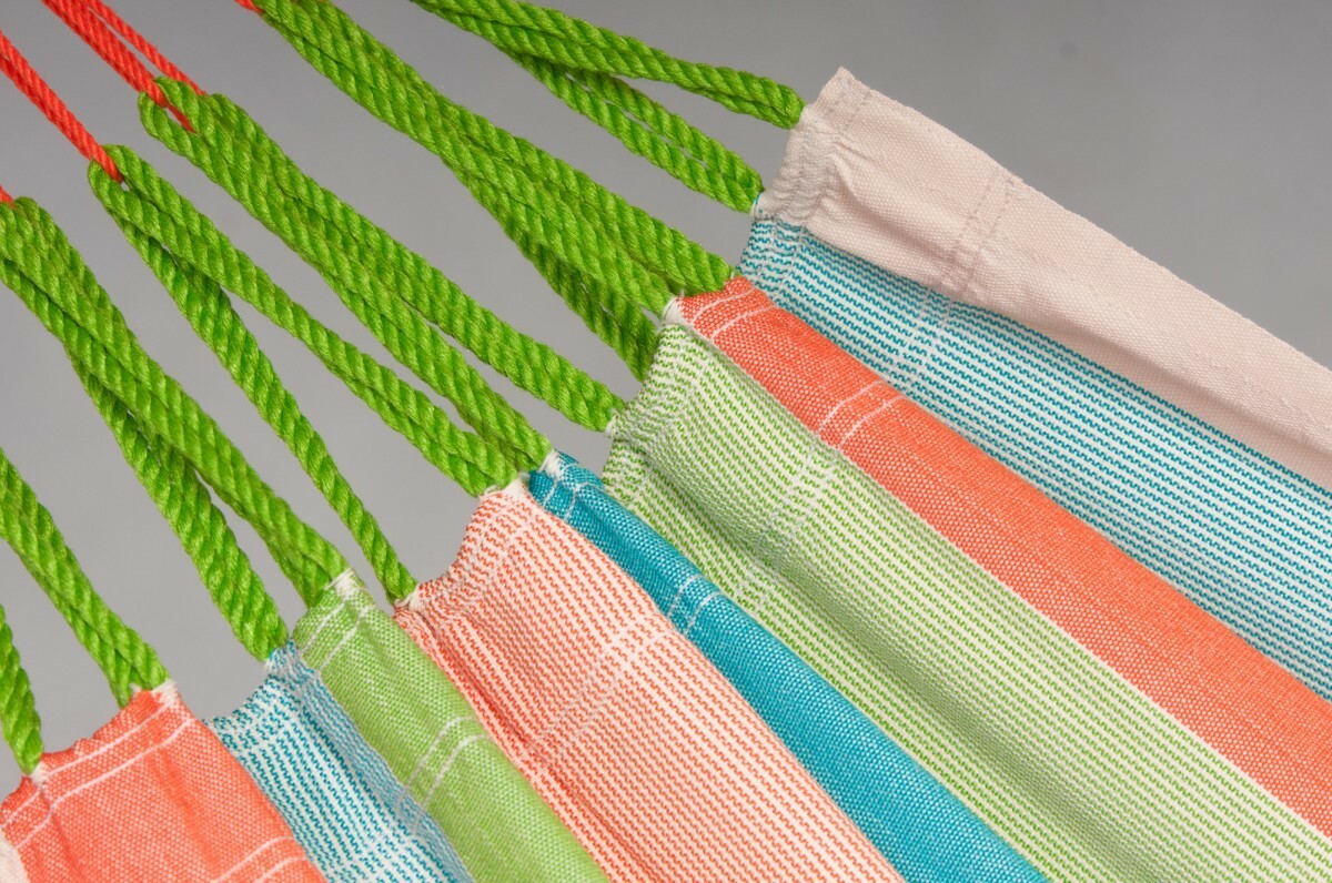 Гамак яркий семейный